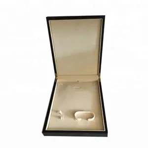 Luxo venda quente meia set jóias de madeira caixa de colar de mercado árabe
