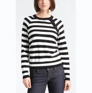 33% Viscose/23% Nylon/18% Cotton/18% Lambswool/4% Cashmere/4% Angora Striped Women's Knitted Sweater