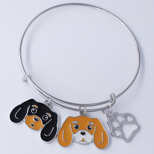 HUSURU Sieraden Nieuwe Trendy Mode Dieren Huisdier <span class=keywords><strong>Cavalier</strong></span> Hond Pootafdruk Charm Draad Armbanden - Product Image 2