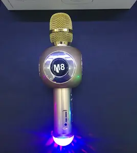 Nueva llegada M8 Karaoke micrófono inalámbrico portátil BT micrófono de mano con Flash LED luz del altavoz