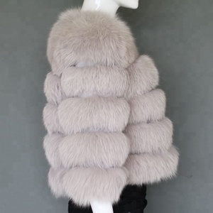 Cappotto di <span class=keywords><strong>pelliccia</strong></span> di volpe reale di alta qualità cappotto di <span class=keywords><strong>pelliccia</strong></span> di moda da donna giacche di moda in <span class=keywords><strong>pelliccia</strong></span> da donna - Product Image 3