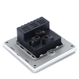 Enchufe Universal de 5 Pines, 10A, Compatible con WIFI, Panel de Vidrio, Enchufe Eléctrico Múltiple de Pared con 2 Puertos USB - Product Image 6