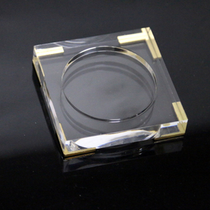 Plateau de luxe <span class=keywords><strong>pour</strong></span> hôtel, <span class=keywords><strong>porte</strong></span>-<span class=keywords><strong>savon</strong></span> en lucite, plateau d'accessoires, distributeur de <span class=keywords><strong>savon</strong></span> en perspex, <span class=keywords><strong>porte</strong></span>-<span class=keywords><strong>savon</strong></span> en acrylique cristallin <span class=keywords><strong>pour</strong></span> la salle de <span class=keywords><strong>bain</strong></span> - Product Image 1
