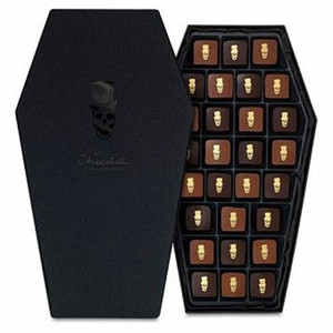 Черная картонная подарочная коробка в форме гроба - Product Image 2