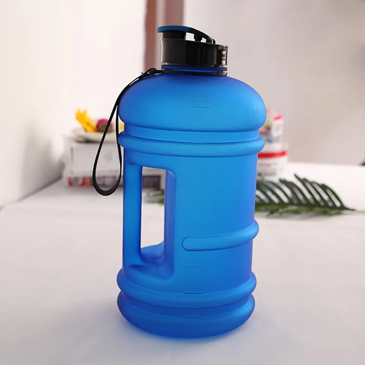 الجملة 2.2l petg البلاستيك أباريق مع الأغطية ، 2.2l قابلة لإعادة الاستخدام الرياضة زجاجة المياه زجاجة إبريق ماء