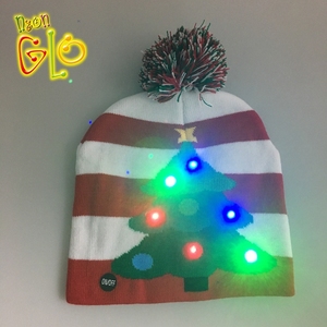 Cappello lavorato a maglia con Design per festa di natale cappellino con cappello lavorato a maglia leggero - Product Image 4