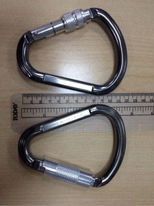 High Quality D Shaped Climbing Carabiner - Product Image 4