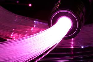 <span class=keywords><strong>Fouet</strong></span> LED à fibres optiques pour rave, couleurs changeantes, 130 fibres - Livré avec tous les accessoires (Piles 3A, graisse de circulation, Whipgripz, <span class=keywords><strong>double</strong></span> boucle) - Product Image 6
