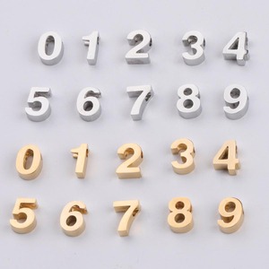 2019 nueva moda altamente pulido 3*8mm Cuentas pequeñas número 0-9 chapado en oro DIY encantos para la fabricación de la joyería - Product Image 1