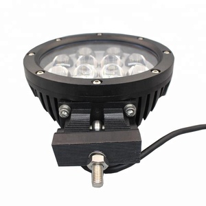 Lampada da Lavoro <span class=keywords><strong>LED</strong></span> di Alta Qualità, Luminosa, 24V, Rotonda 7 Pollici, 60W, per Trattori - Product Image 3