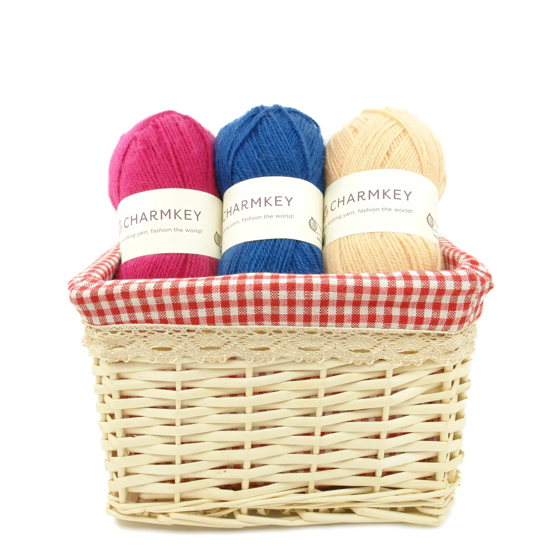 Charmkey wholesale 100% polyester hand knitting yarn hank cheap price