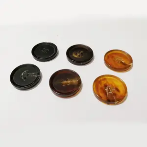 yiwu wintop hot sale four hole tip round black brown color sewing real buffalo horn buttons for coat overcoat