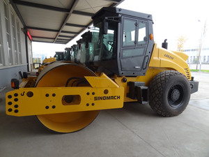Sinomach GYS10(LSS210) ลูกกลิ้งถนนกลองเดี่ยว<span class=keywords><strong>10</strong></span>ตัน - Product Image 2