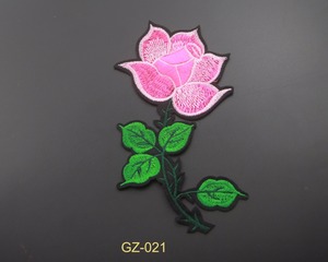 Último bordado 3D rosa flor applique bordado remiendo grande para la ropa - Product Image 1