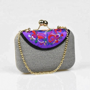 Bolso de noche de terciopelo bordado de estilo chino personalizado, bolso de mano para fiesta de boda, bolso de mano forjado de lujo para mujer, bolso de joyería para Cena - Product Image 2