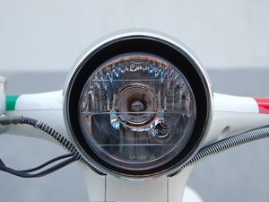 Scooter Elettrico EEC/COC, Carico 150kg, 2000W 72V, Miglior Motore Dorato, Moto Elettrica per Adulti, Scooter Vintage - Product Image 3