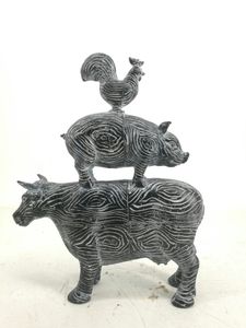 Décoration en résine unique en forme de pyramide d'animaux, figurine de trio de coq, de <span class=keywords><strong>cochon</strong></span> et de vache - Product Image 5
