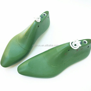 Semelles en plastique pour chaussures pour homme, chaussures <span class=keywords><strong>Broc</strong></span> - Product Image 1