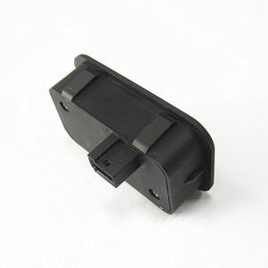 Buena calidad cajuela interruptor para 12 V 2015 Bens C350 el y E320L - Product Image 2