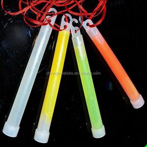 Высокое качество низкая цена с жидкостью 15 см светящаяся палочка освещение в темноте 12 часов светящаяся палочка - Product Image 2