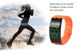 Silicone wristband pedometer fitness tracker bluetooth smart watch for Android and ios phone top selling products in alibaba - Product Image 3