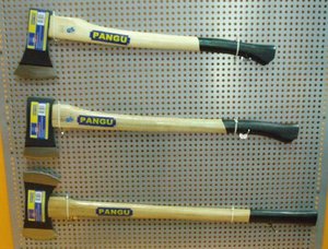 Hache avec manche en <span class=keywords><strong>bois</strong></span> - Product Image 1