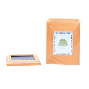 Cadre <span class=keywords><strong>photo</strong></span> carré transparent en bois élégant pour la vente en gros avec logo <span class=keywords><strong>personnalisé</strong></span> et <span class=keywords><strong>cube</strong></span> <span class=keywords><strong>photo</strong></span> rotatif - Product Image 3
