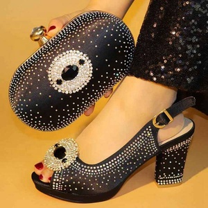 AB7757 Set <span class=keywords><strong>Scarpe</strong></span> e Borsa da Festa Nigeriana/<span class=keywords><strong>Scarpe</strong></span> <span class=keywords><strong>Gialle</strong></span> Italiane e Borse Abbinate da <span class=keywords><strong>Donna</strong></span> - Product Image 1