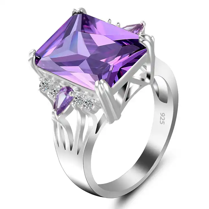 Art Deco Filigree Antique Style 3 Stone Diamond Ring in Platinum — Antique  Jewelry Mall