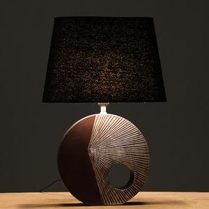 New Fancy Hotel Phong Cách Bắc Âu Polyresin Bóng Râm Sáng Tạo Đèn Bàn Cổ - Product Image 2