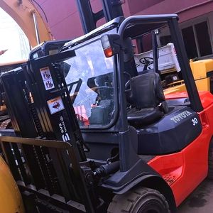 Chariot élévateur TOYOTA FD30 d'occasion, bas prix, en promotion - Product Image 1