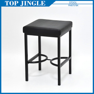 Taburete redondo colorido con base de alambre de metal y cojín - Product Image 5