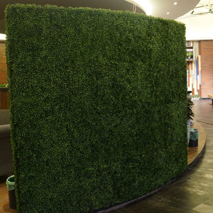 Customized Green Garden Decoration Fence <strong>Vertical</strong> <strong>Planter</strong> and Artificial Box Hedge <strong>Wall</strong> Made of Durable Plastic - Product Image 1