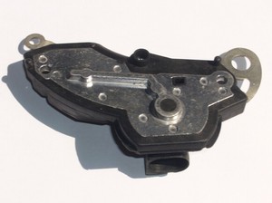 Régulateur <span class=keywords><strong>de</strong></span> tension IB201,VR-B257,235528,01229AA0X0,F00M225401,01220AA0B0,01220AA0D0,01220AA0R0,01220AA1A0,01220AA2A0,0001500550 - Product Image 5