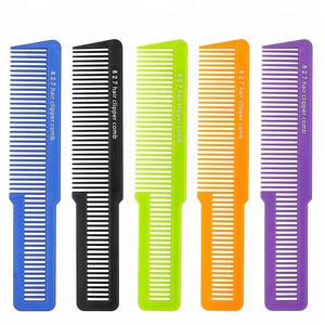 Di carbonio di Plastica di Sicurezza Professionale Barbiere Taglio di Capelli Taglio di Capelli Tagliatore di Capelli <span class=keywords><strong>Pettine</strong></span> - Product Image 1