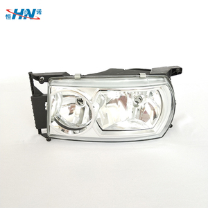 Pièces de camions lourds couleur blanche <span class=keywords><strong>12</strong></span> <span class=keywords><strong>V</strong></span>/24 <span class=keywords><strong>V</strong></span> lampe de tête de camion pour <span class=keywords><strong>SCANIA</strong></span> 1949908 - Product Image 3