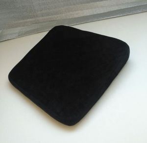 <span class=keywords><strong>Coussin</strong></span> <span class=keywords><strong>rehausseur</strong></span> de siège auto en mousse collée avec base antidérapante - Product Image 4
