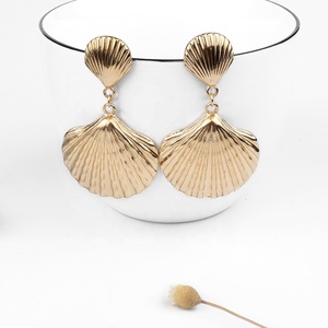 ทองสีเปลือกหอยชายหาด Boho เครื่องประดับเชลล์ Dangle ต่างหูต่างหู - Product Image 1