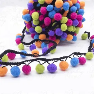 Manufacturer Wholesale 3cm Pompom Trimmings For Swimwear