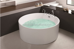 Bañera de Hidromasaje Grande de Lujo para Dos Personas de Acrílico con Masaje de Burbujas y Televisor Integrado - Product Image 3