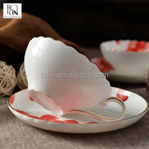 <span class=keywords><strong>Tazas</strong></span> <span class=keywords><strong>de</strong></span> té <span class=keywords><strong>de</strong></span> flores importadores en el oriente medio/campana forma <span class=keywords><strong>de</strong></span> <span class=keywords><strong>tazas</strong></span> <span class=keywords><strong>de</strong></span> <span class=keywords><strong>porcelana</strong></span> y platos/cerámica set <span class=keywords><strong>te</strong></span> - Product Image 5