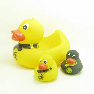 New design custom made Eco friendly Baby Rubber Duck family sets bath toys for kids