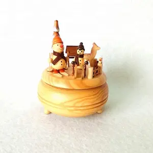 Cheap christmas item wooden hand crank music box movements wholesale for crafts