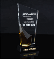 Trophée de la Chine de style le plus récent trophée de prix materisl en verre de cristal personnalisé individuel avec boîte-cadeau gratuite