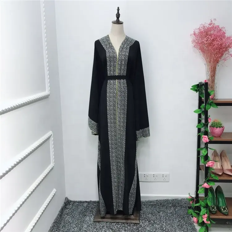 2019 नई डिजाइन सुंदर क्रेप के साथ पत्थर काम मुस्लिम महिलाओं पोशाक तुर्की abaya