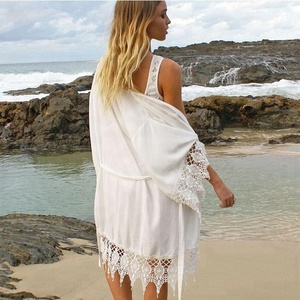 Nueva moda sexy <span class=keywords><strong>kimono</strong></span> cardigan mujeres Hollow LACE Loose tops blanco casual <span class=keywords><strong>manga</strong></span> larga borla 2018 blusa caliente - Product Image 3