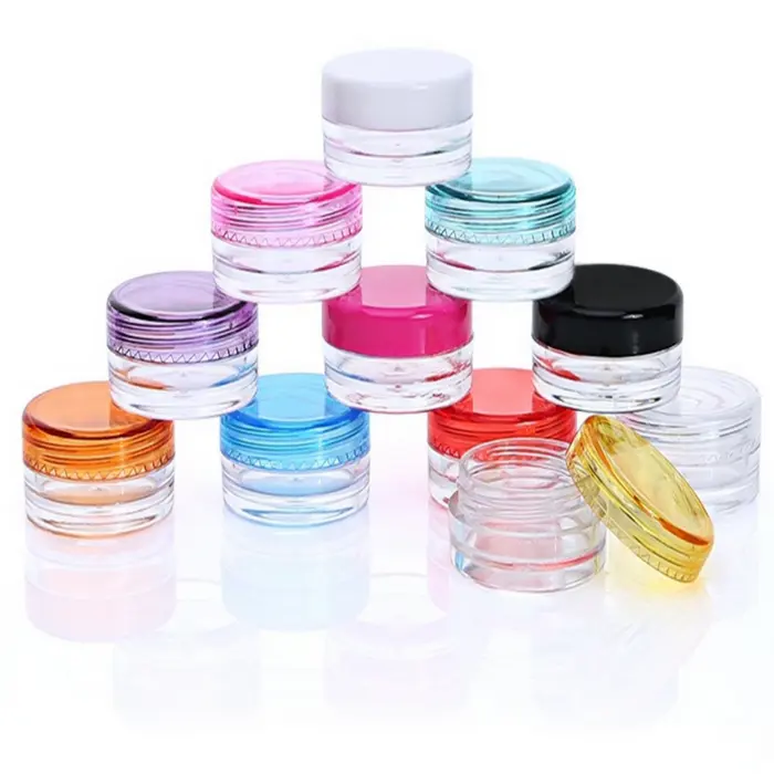 Contenedores de belleza pequeña frascos cosméticos de plástico 5 gramos de bálsamo de labio pote negro tapas