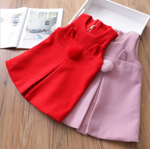 Vestito Invernale in Lana per Bambina, Senza Maniche con Gattino Tridimensionale - Product Image 2