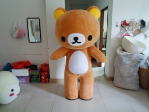 Costumi da Mascotte Divertenti in Vendita, Rilakkuma Camminante per Cosplay, Unisex, Stampa Serigrafica o Digitale, per Adulti, 3 Anni, 10kg, 1 Pezzo - Product Image 2