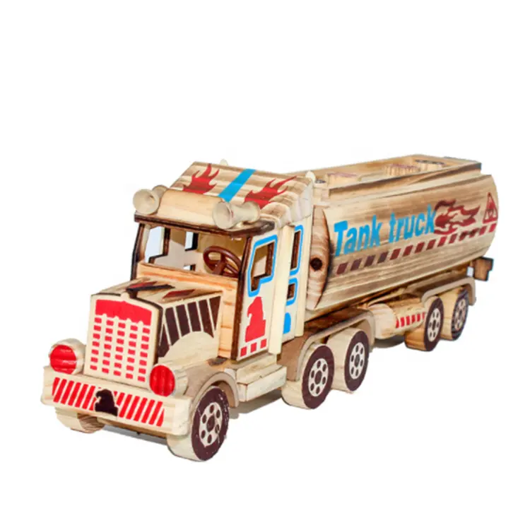 कस्टम घर सजावट के लिए पर्यावरण के अनुकूल लकड़ी टैंक ट्रक मॉडल शिल्प उपहार